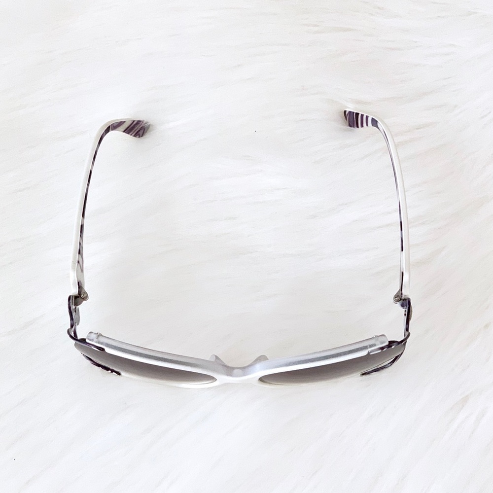 Pucci sunglasses - Picture 3 of 8